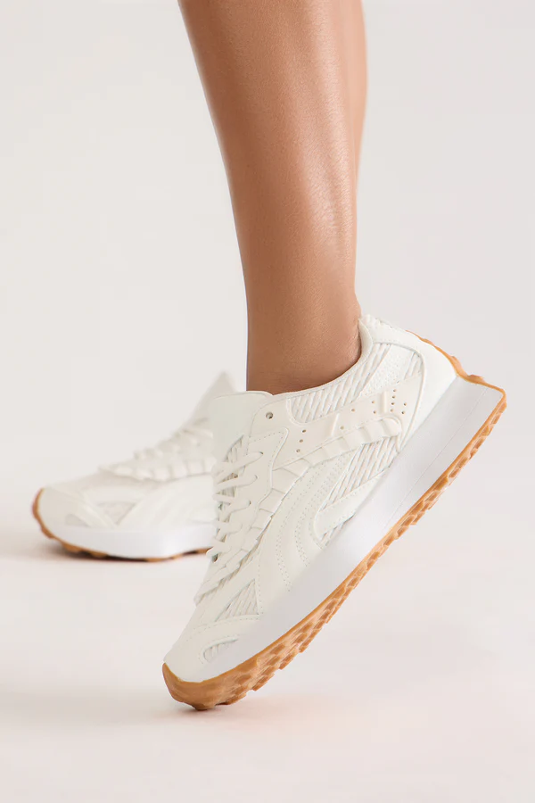 Kelsol Ruffle Sneakers - White
